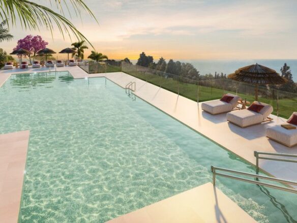 House Of 142 M² With Sea Views In Mijas, Spain