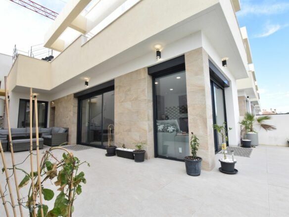 3-bedroom Villa In Los Montesinos, Spain (108 M²)