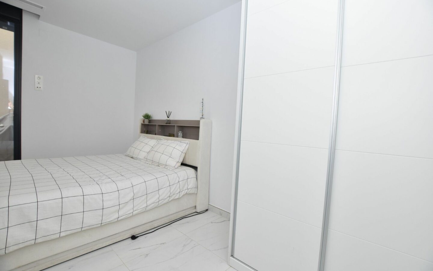3-bedroom Villa In Los Montesinos, Spain (108 M²)