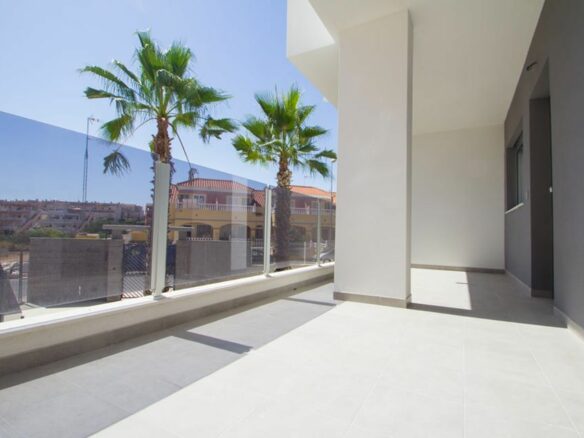 2-bedroom Apartment In Orihuela Costa, Spain (65 M²)