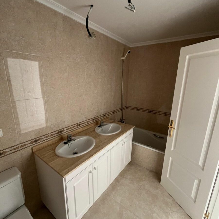 Apartment Of 110 M² In Orihuela Costa, Spain