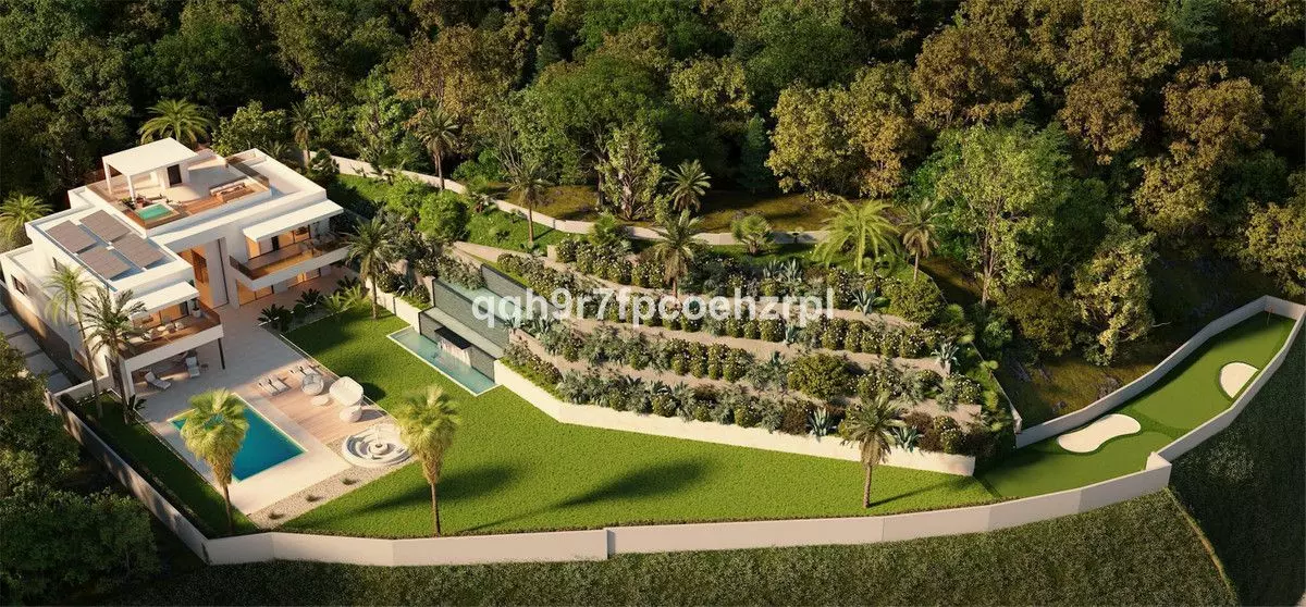 Villa Of 680 M² In Elviria, Spain