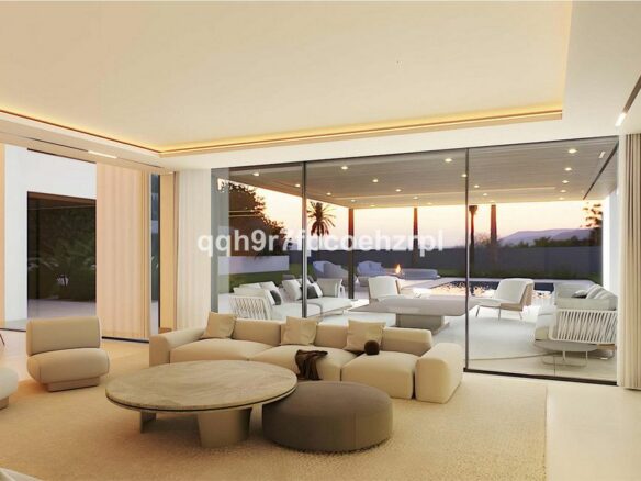 Villa Of 680 M² In Elviria, Spain