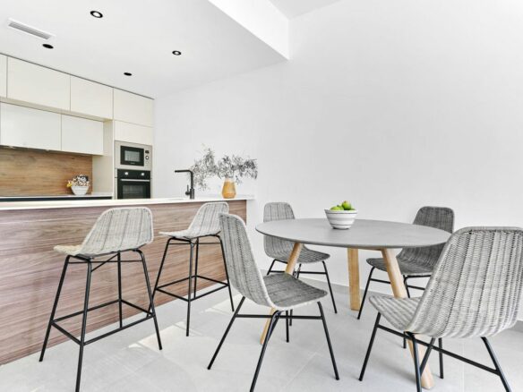 Apartment Of 103 M² In Torrevieja, Spain