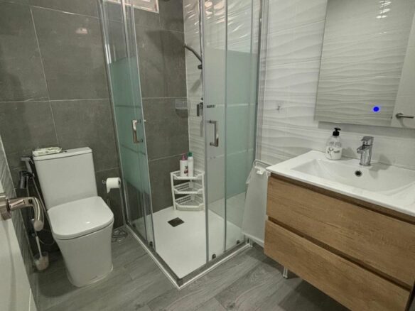 3-bedroom Apartment In Torrevieja, Spain (88 M²)
