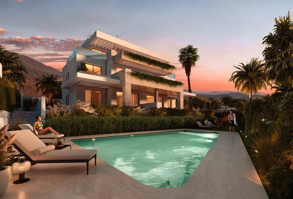 Apartment Of 109 M² In Estepona, Spain