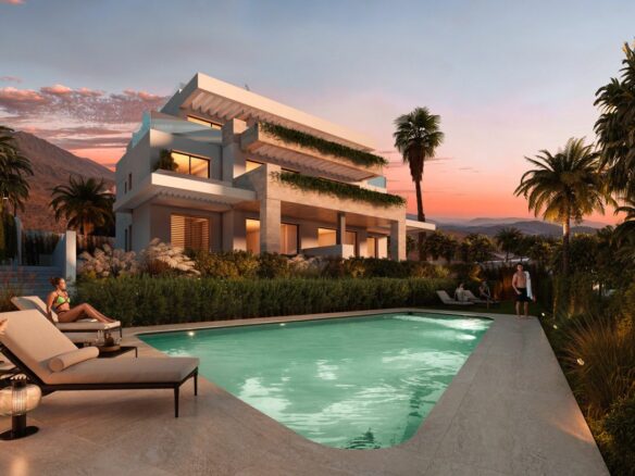 Apartment Of 92 M² In Estepona, Spain