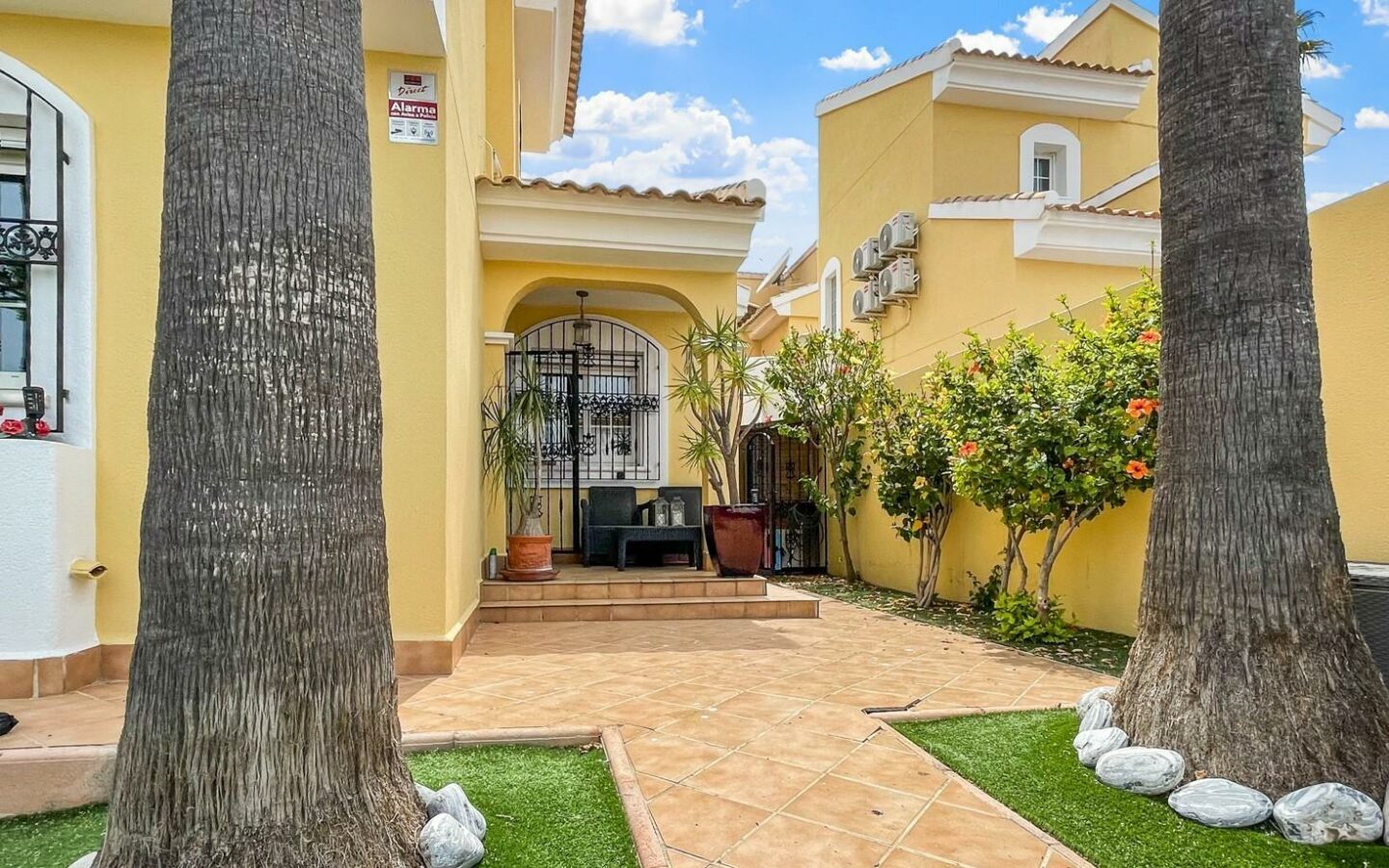 3-bedroom Villa In Orihuela Costa, Spain (140 M²)