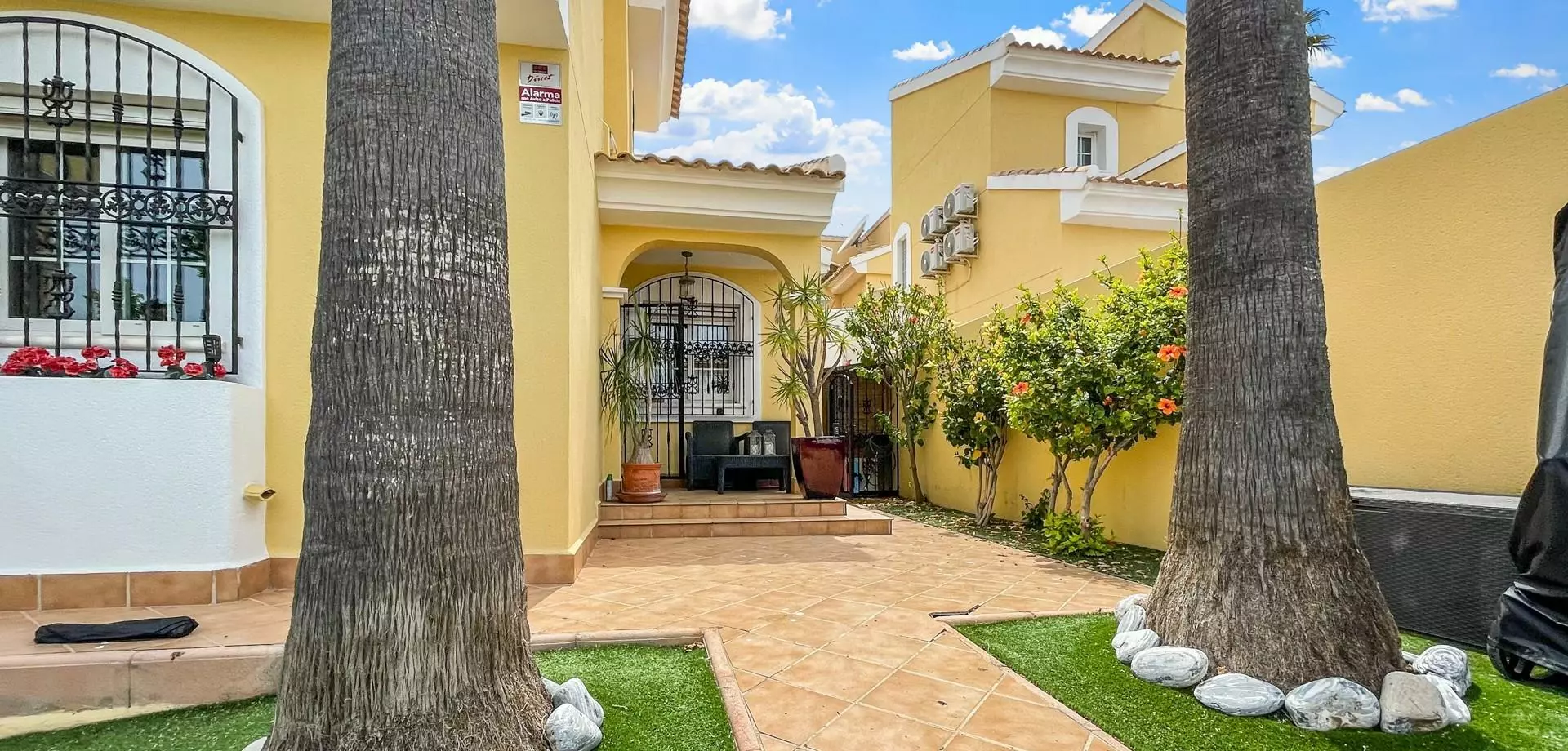 3-bedroom Villa In Orihuela Costa, Spain (140 M²)