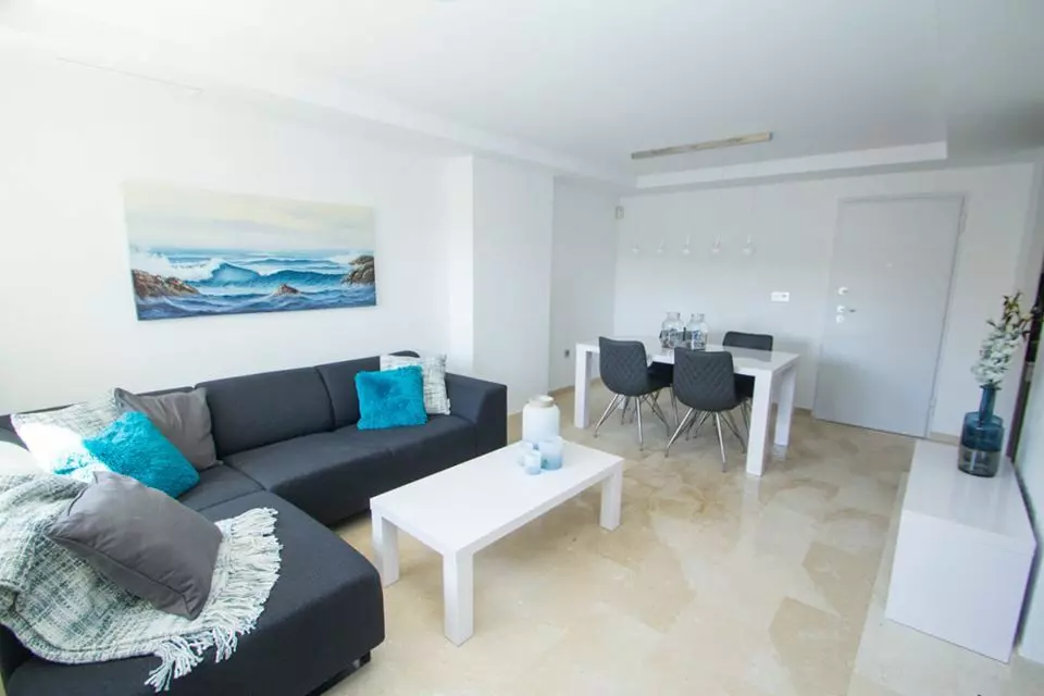 2-bedroom Apartment In Orihuela Costa, Spain (65 M²)