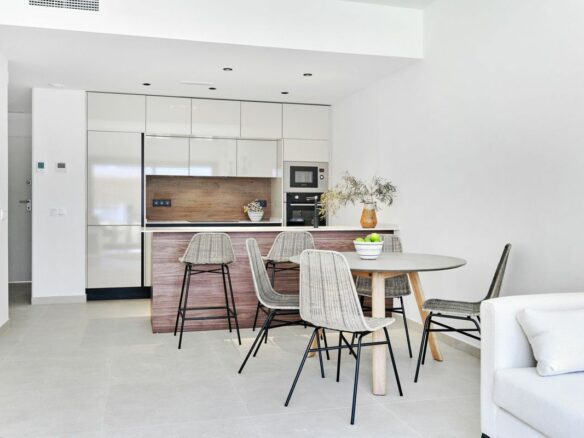Apartment Of 103 M² In Torrevieja, Spain