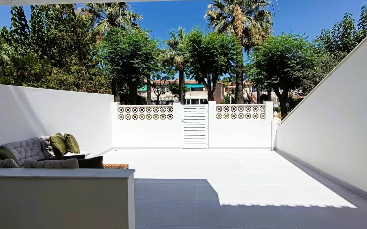Bungalow Of 70 M² With Sea Views In Orihuela Costa, Spain