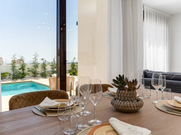Villa Of 107 M² In Finestrat, Spain