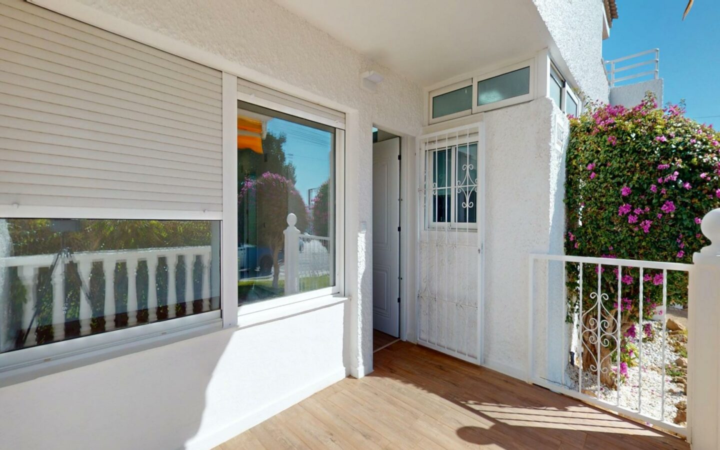 2-bedroom Bungalow In Orihuela Costa, Spain (88 M²)