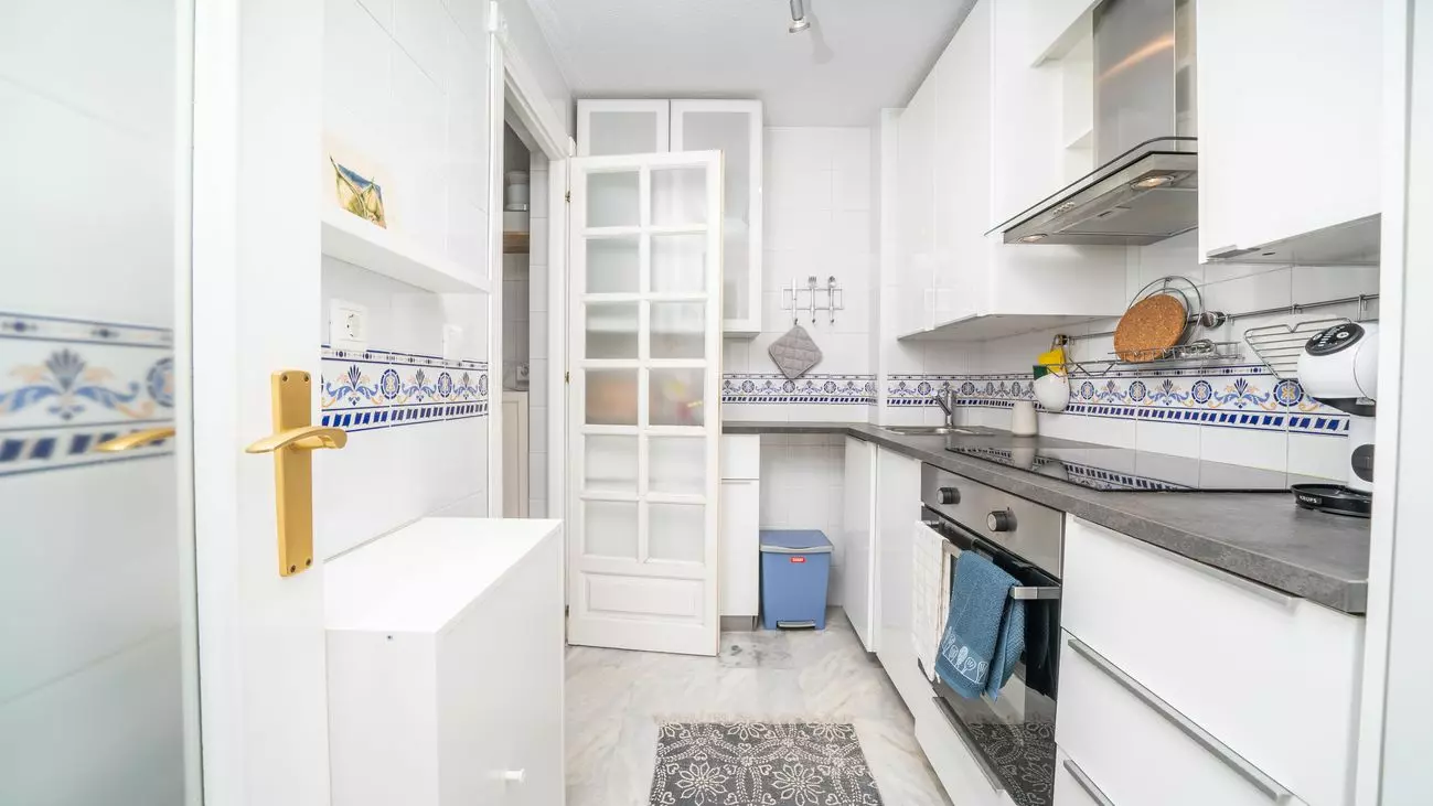 Apartment Of 72 M² In Torrevieja, Spain