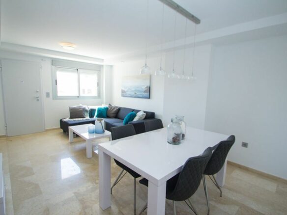 2-bedroom Apartment In Orihuela Costa, Spain (65 M²)