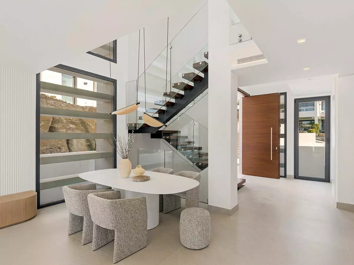3-bedroom Villa In Casares, Spain (226 M²)