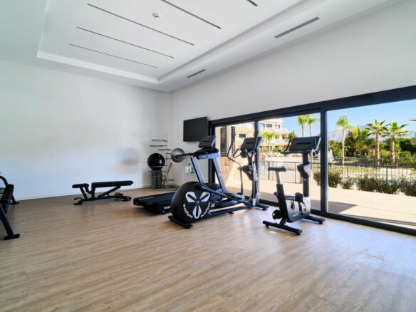 Apartment Of 121 M² In Estepona, Spain