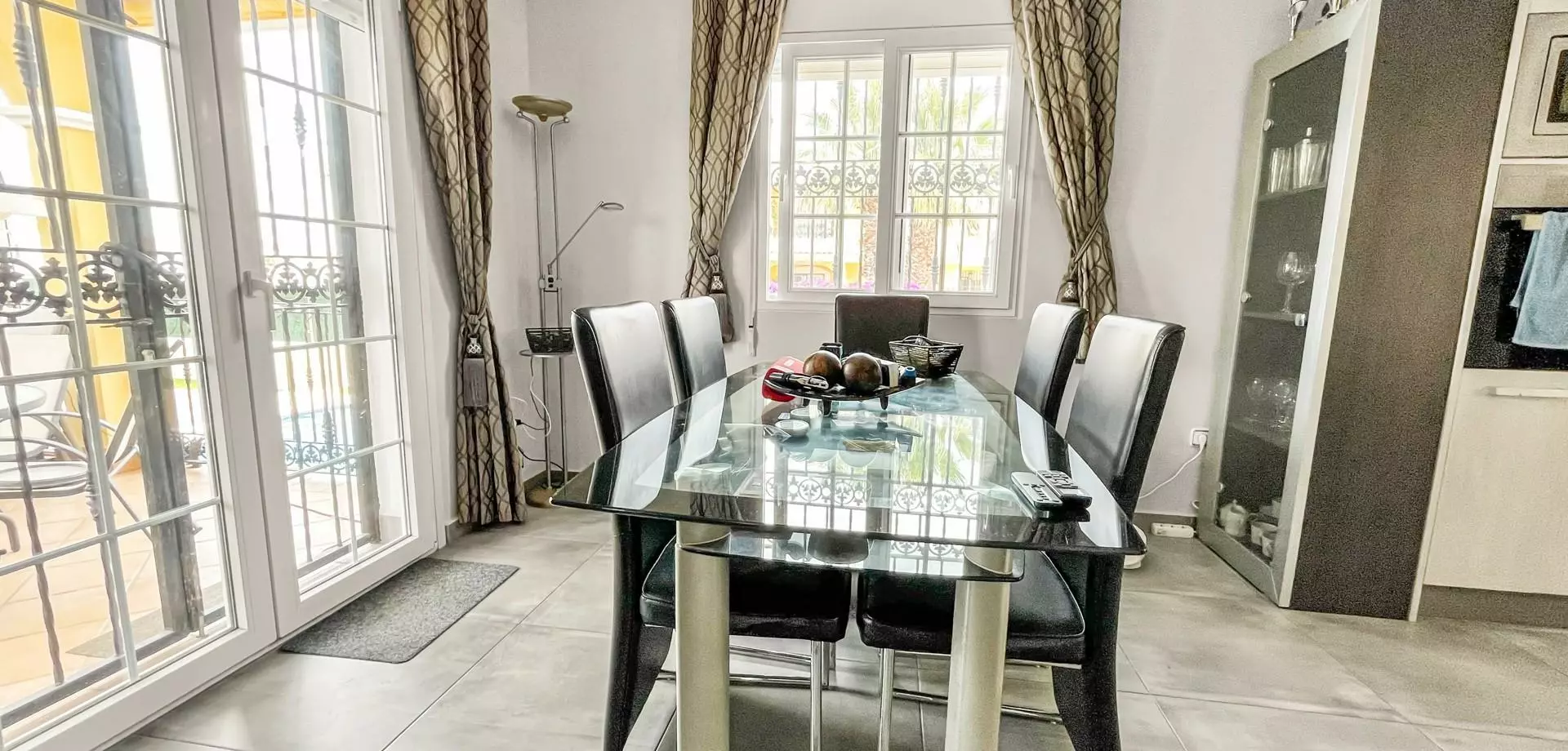 3-bedroom Villa In Orihuela Costa, Spain (140 M²)