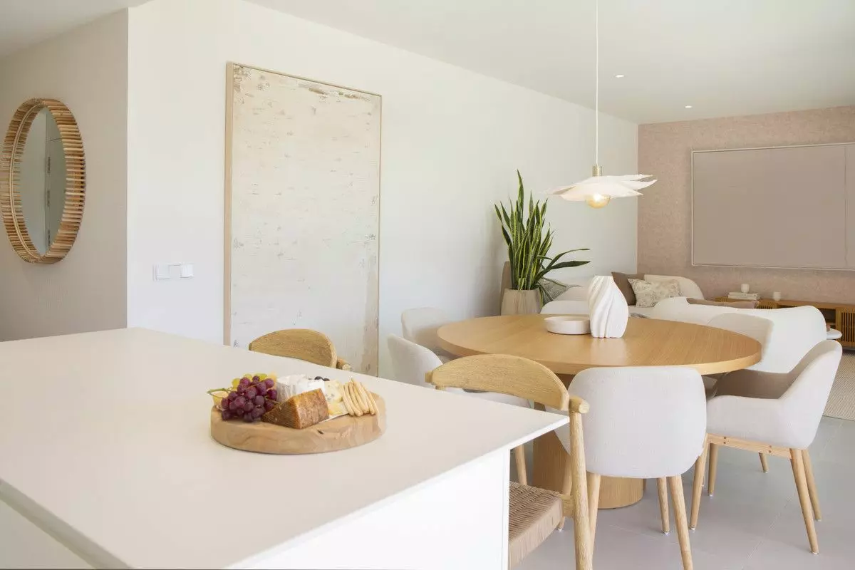 Apartment Of 84 M² With Sea View In Fuengirola, Spain