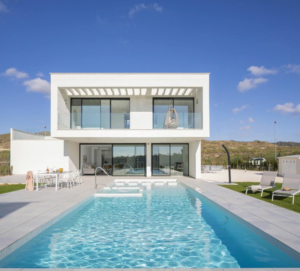 4-bedroom Villa In BaÑos Y Mendigo, Spain (246 M²)