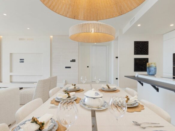 Apartment Of 205 M² In Estepona, Spain