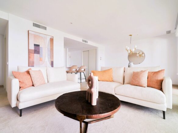 Apartment Of 84 M² With Sea View In Fuengirola, Spain