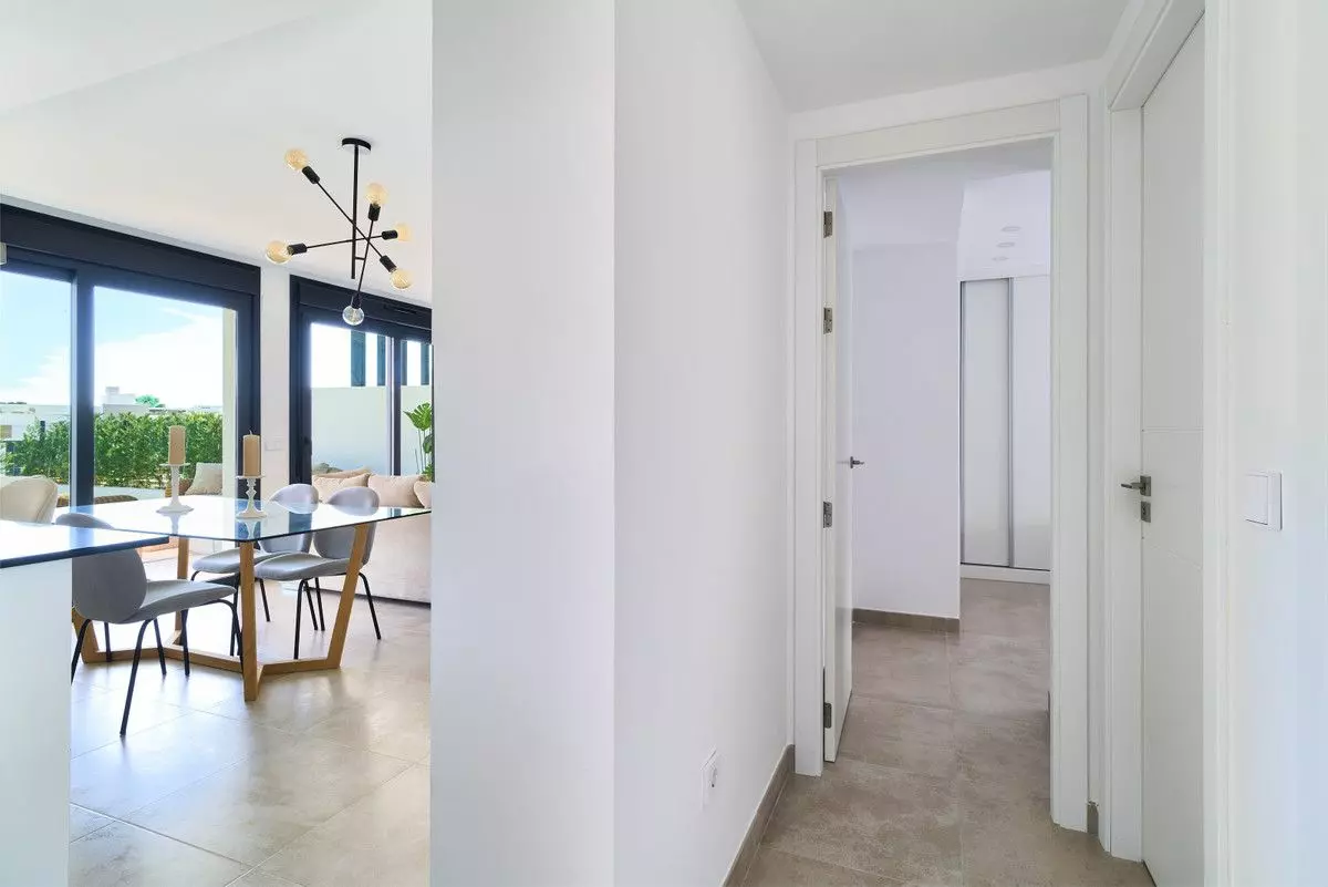 Apartment Of 92 M² In Estepona, Spain