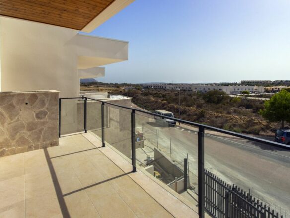 3-bedroom Villa In Monforte Del Cid, Spain (171 M²)