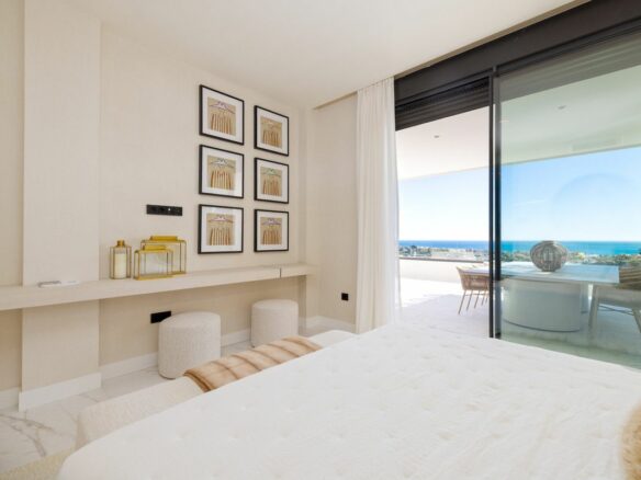 Apartment Of 205 M² In Estepona, Spain