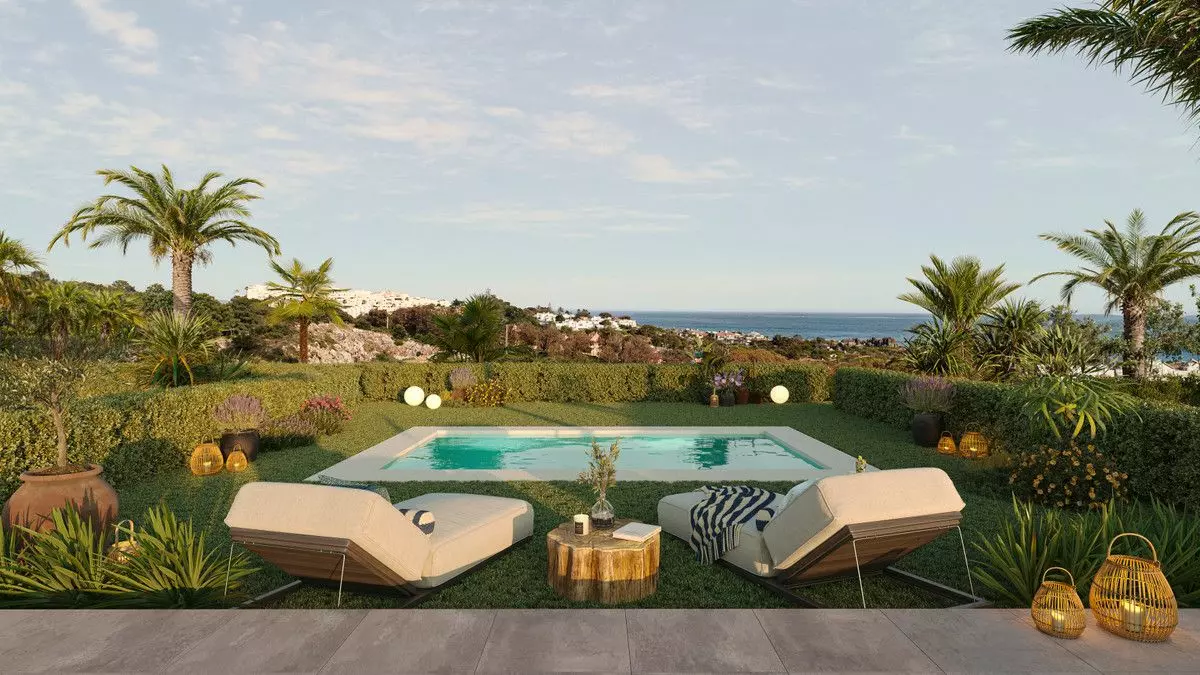 Apartment Of 145 M² In Casares, Spain