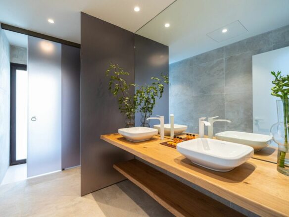 Villa Of 400 M² In Fuengirola, Spain