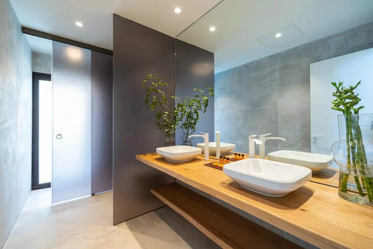 Villa Of 400 M² In Fuengirola, Spain