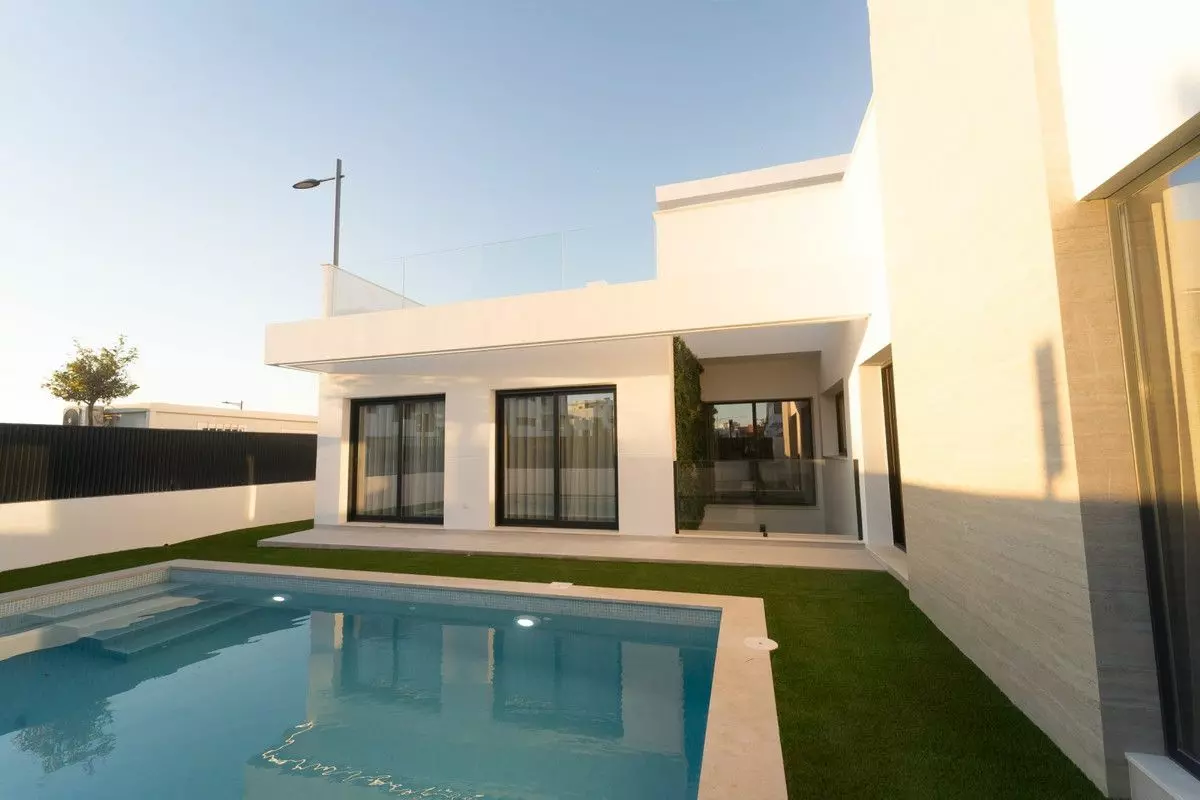 Villa Of 284 M² In Los Alcázares, Spain