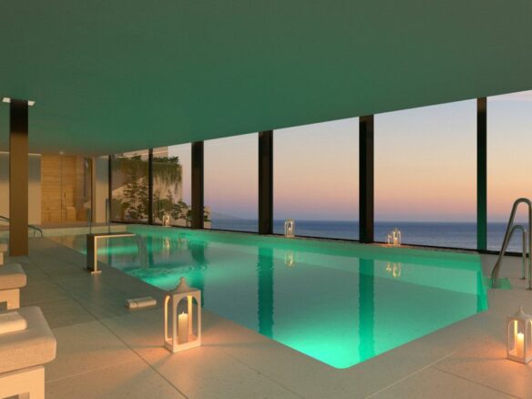Apartment Of 261 M² In Fuengirola, Spain
