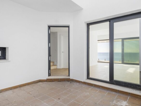 House Of 161 M² In Torrox Costa, Spain