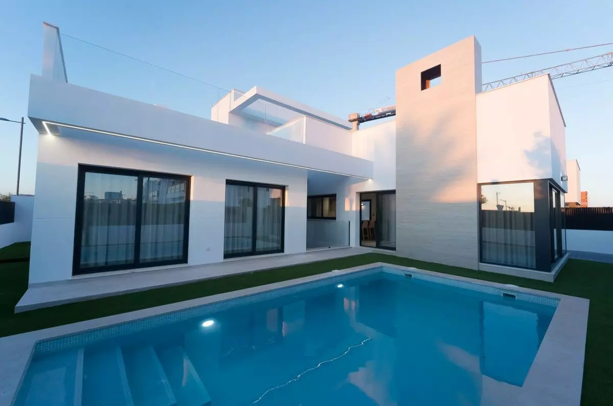 Villa Of 284 M² In Los Alcázares, Spain