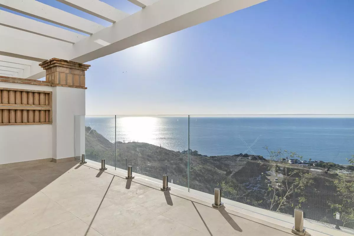 House Of 161 M² In Torrox Costa, Spain