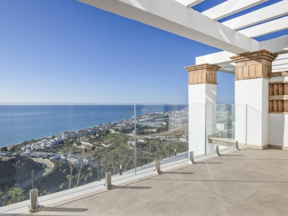 House Of 161 M² In Torrox Costa, Spain