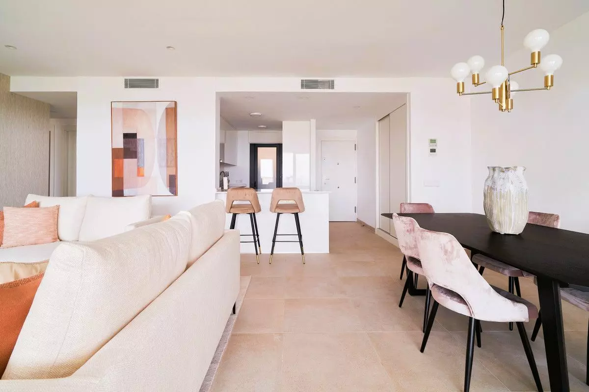 Apartment Of 84 M² With Sea View In Fuengirola, Spain