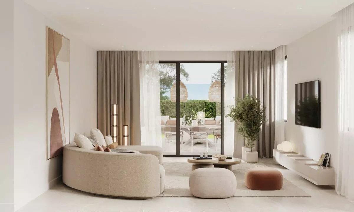 3-bedroom Apartment In Estepona, Spain (140 M²)