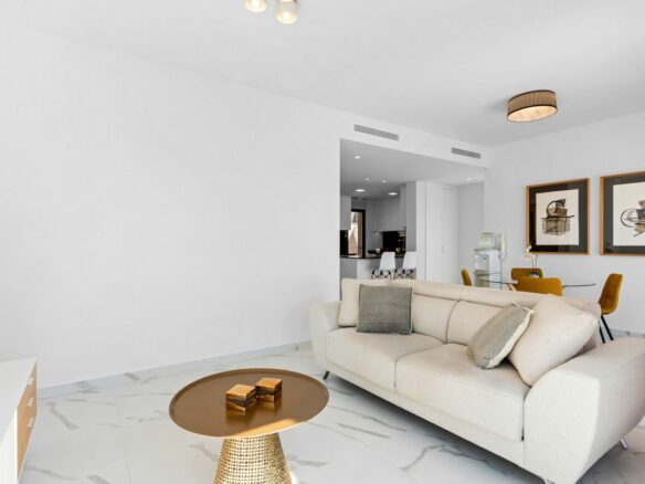 Villa Of 92 M² In San Miguel De Salinas, Spain