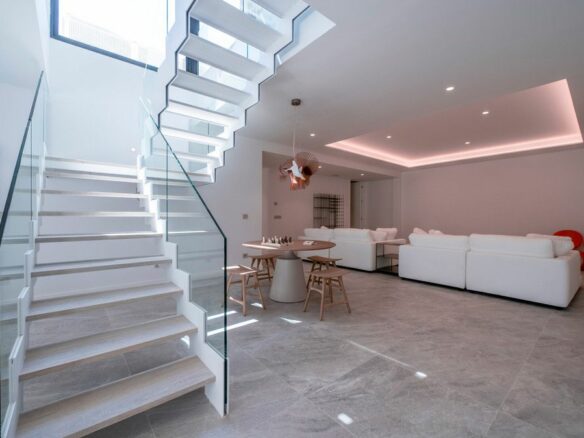 5-bedroom Villa In Finestrat, Spain (570 M²)