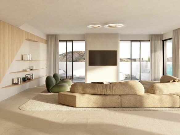 Apartment Of 261 M² In Fuengirola, Spain