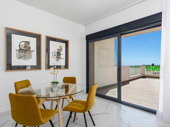 Villa Of 92 M² In San Miguel De Salinas, Spain