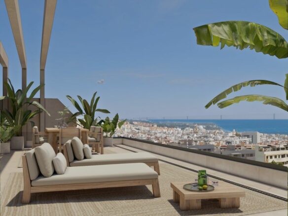 Apartment Of 105 M² In Estepona, Spain