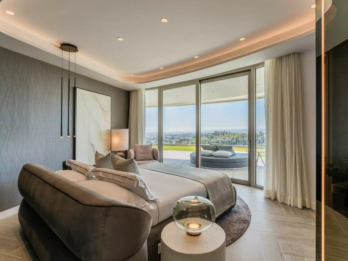 Apartment Of 219 M² In Benahavis, Spain
