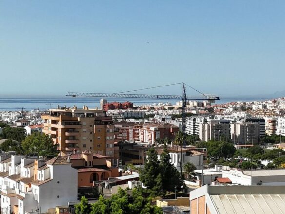 Apartment Of 92 M² In Estepona, Spain