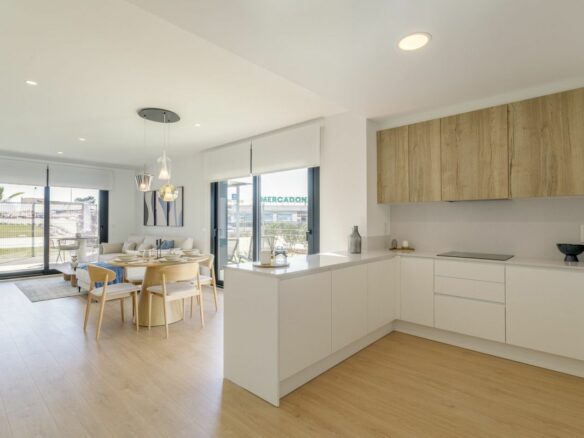 3-bedroom Apartment In Torrevieja, Spain (96 M²)