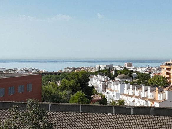 Apartment Of 92 M² In Estepona, Spain